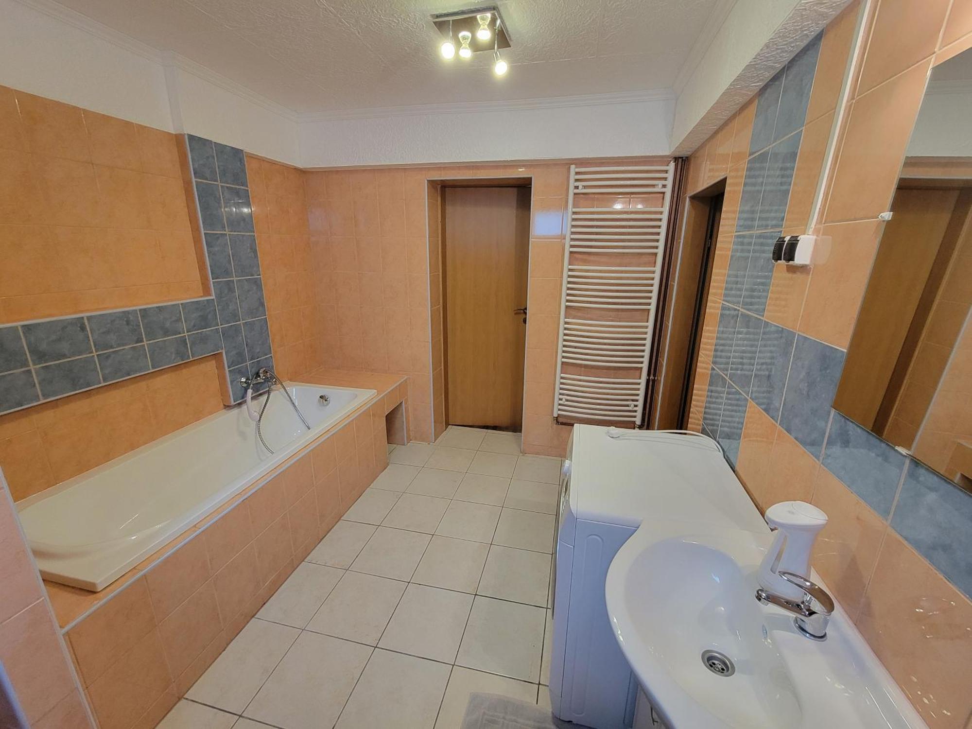Fuege Apartman Sopron Exterior foto